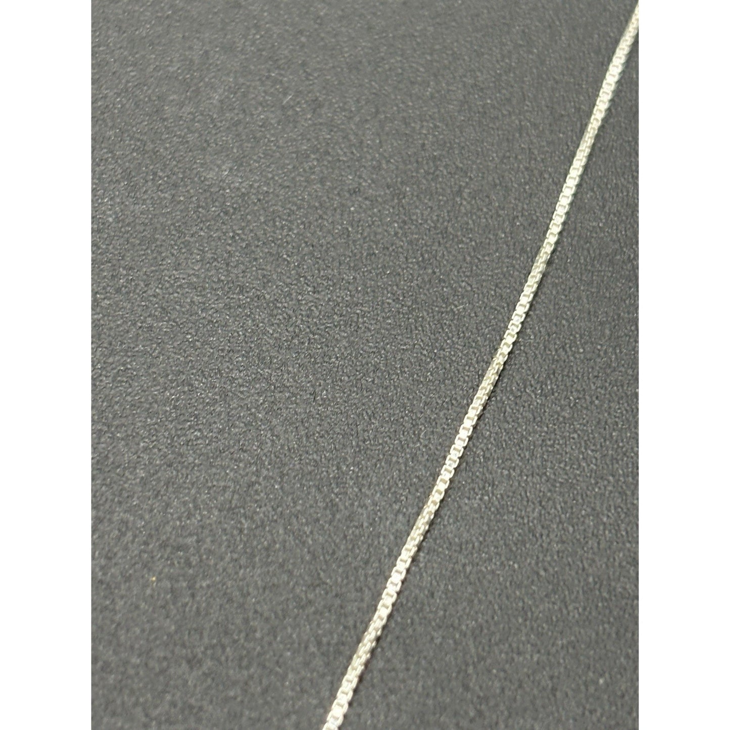 New Condition 18" Sterling Silver Paw Print Moonstone Pendant Necklace