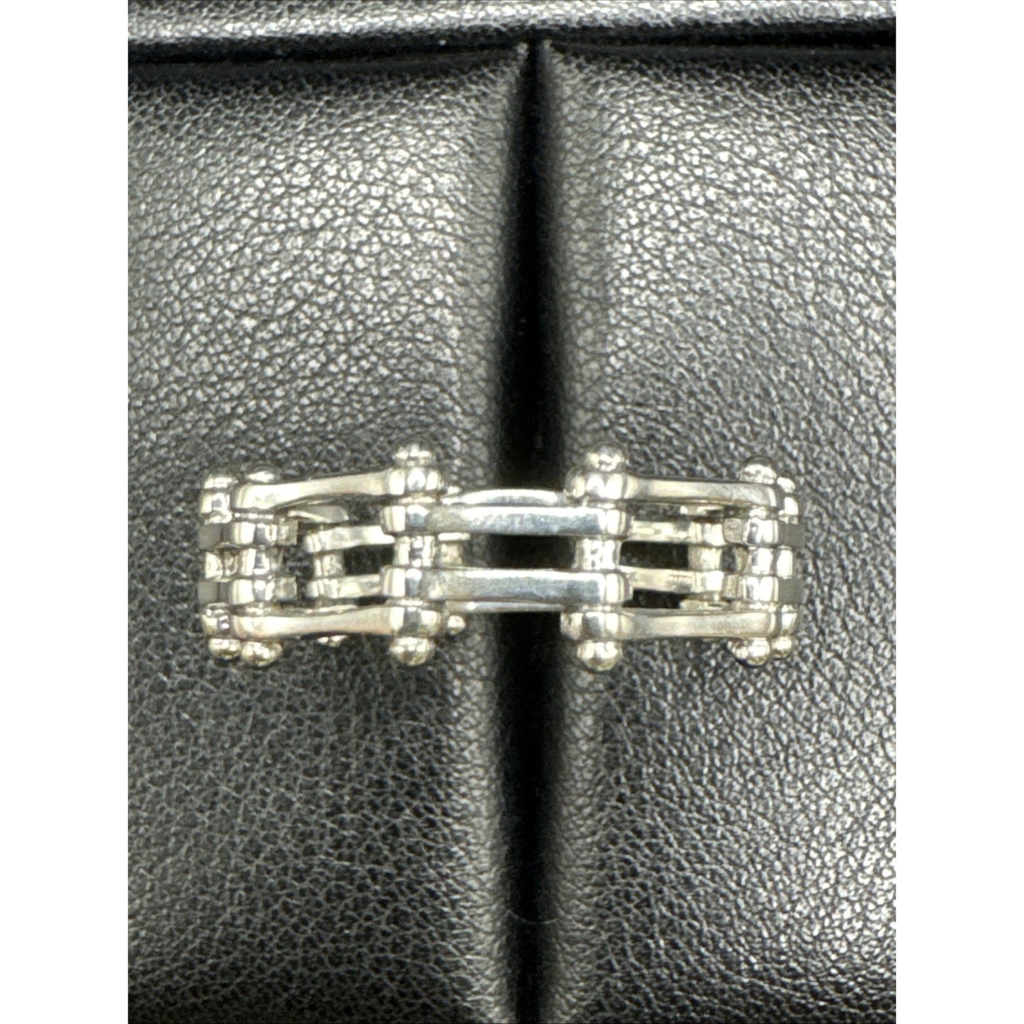 New Condition Sterling Silver Bike Chain Ring Size 13