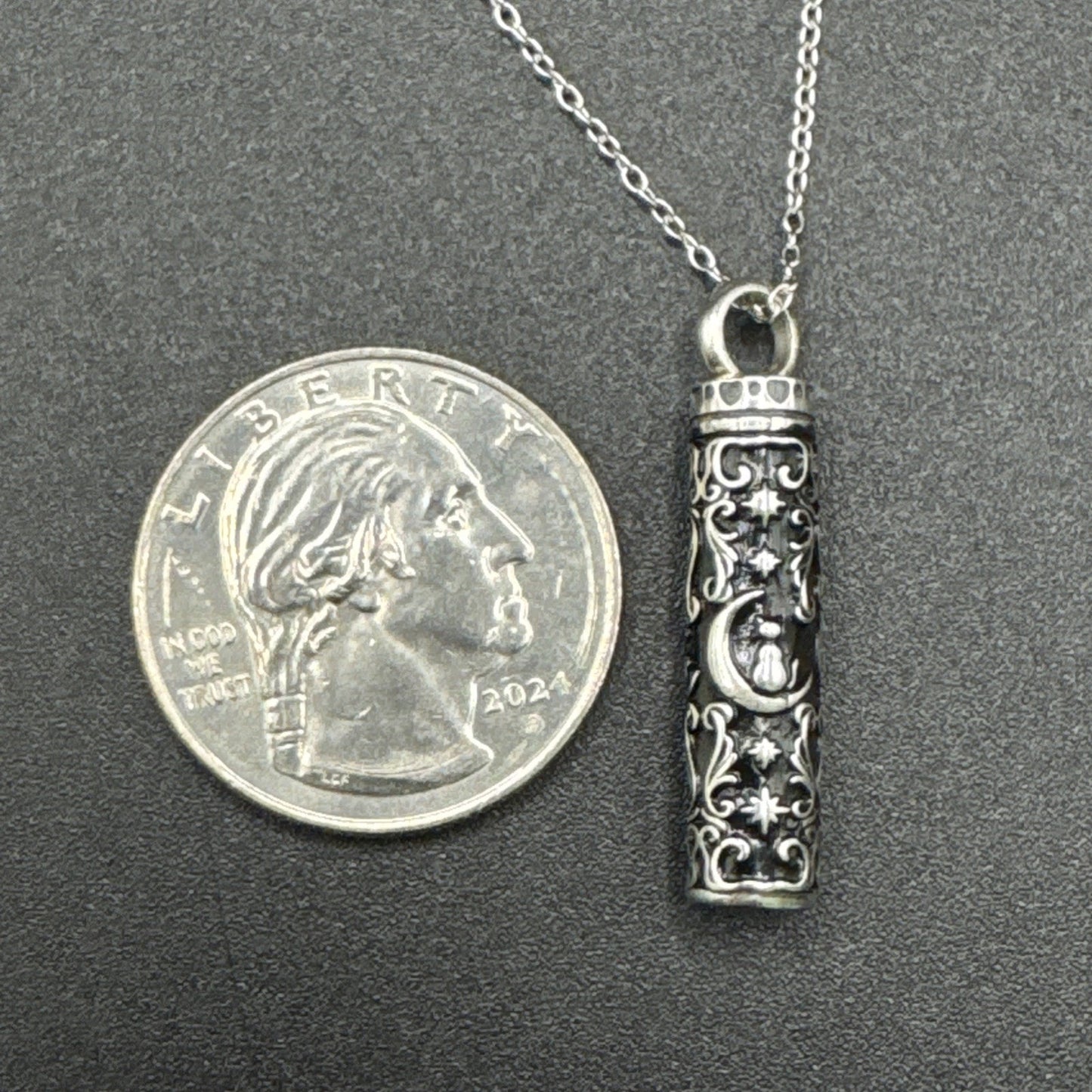 New Condition 20” Sterling Silver Feline Memorial Cat Urn Pendant Necklace 925