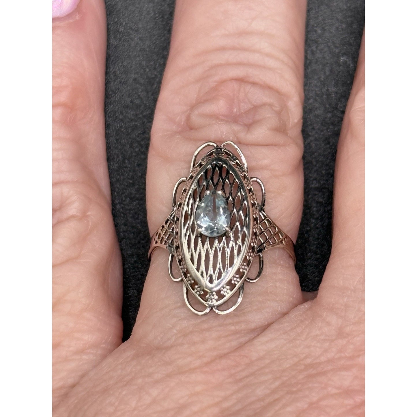 EUC Sterling Silver Genuine Blue Topaz Filigree Ring Size 7.00 925 Q21