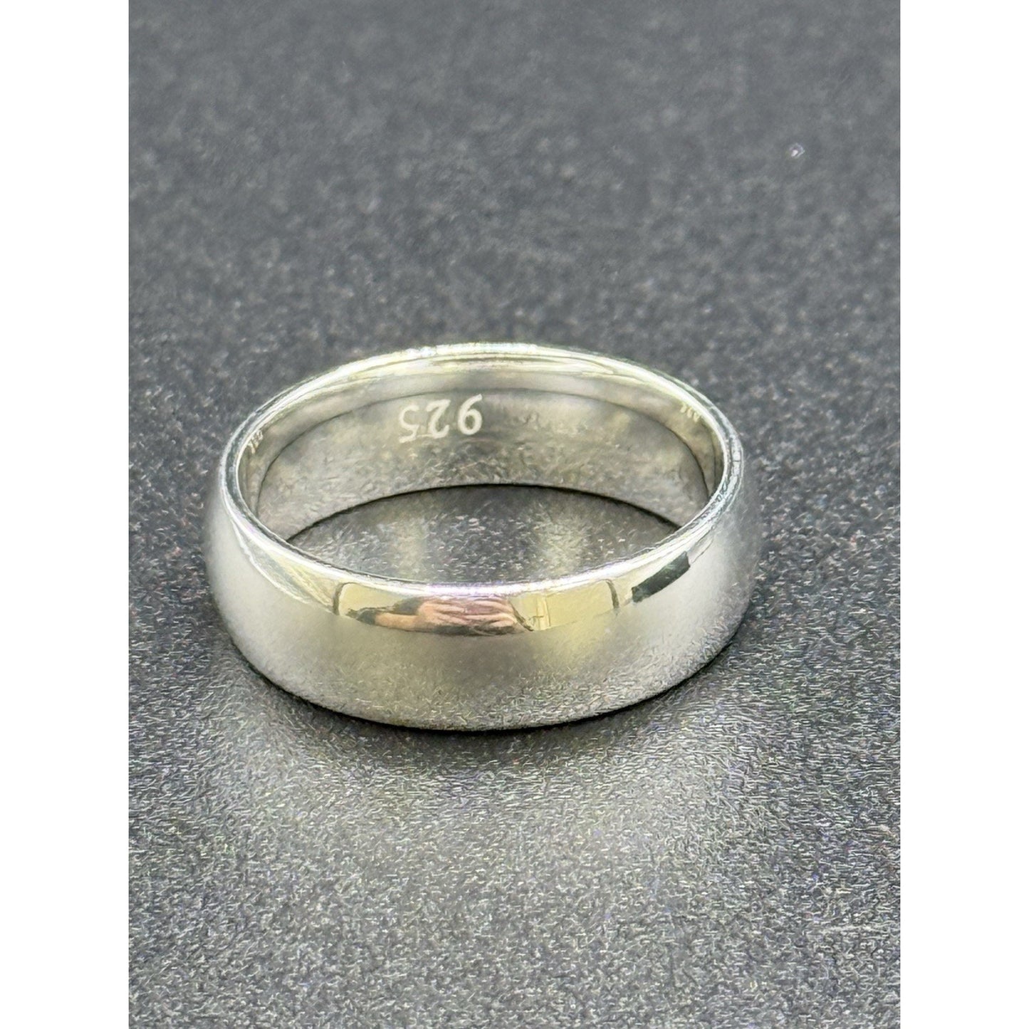 New Condition Sterling Silver 6MM Wedding Band Size 7.00