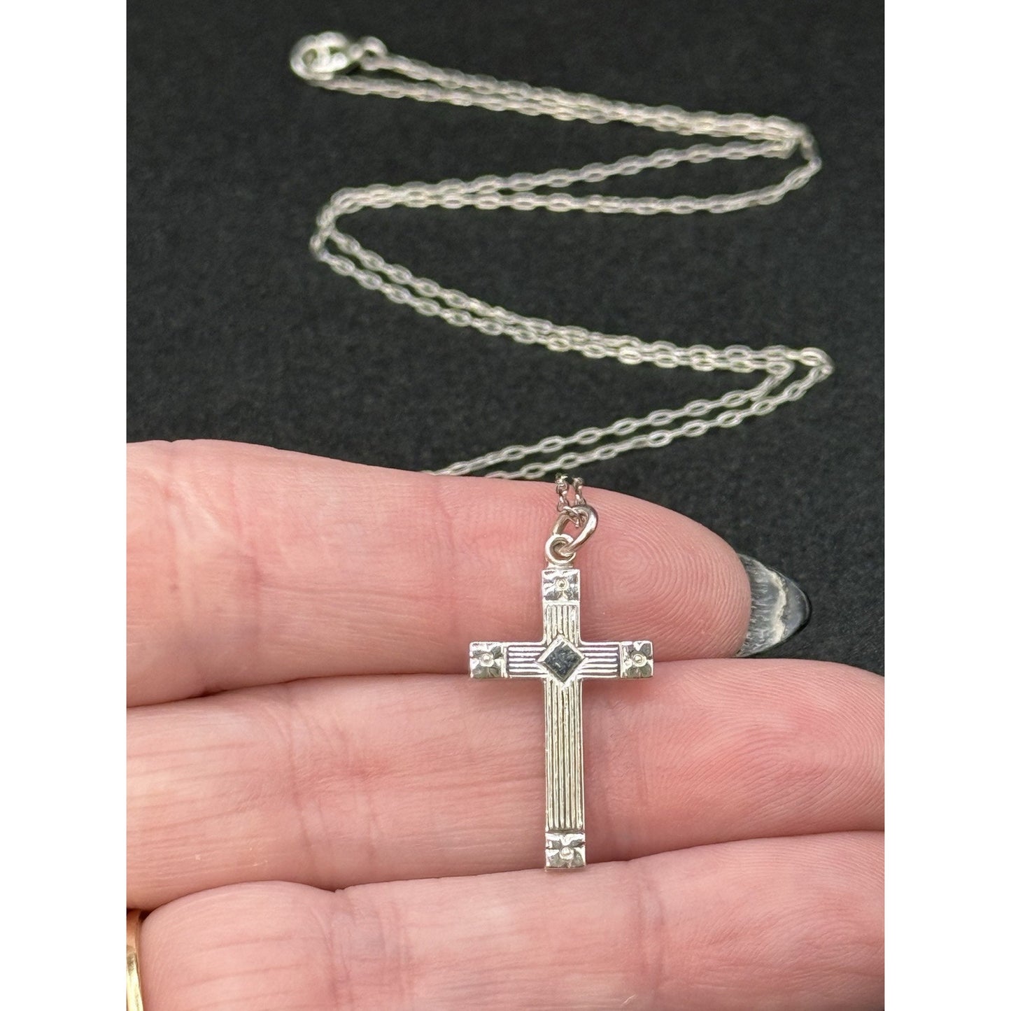 22” Vintage Sterling Silver Theda Cross Pendant Necklace 925 P11