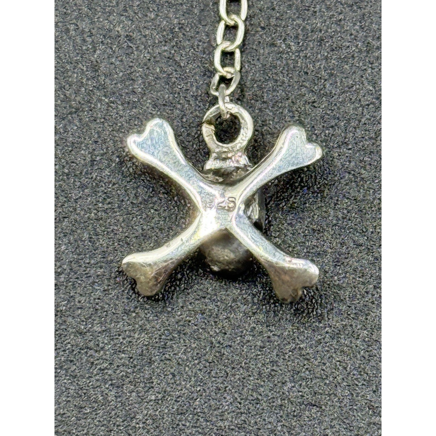 New Condition Sterling Silver Dangle Skull Jolly Roger Earrings 925