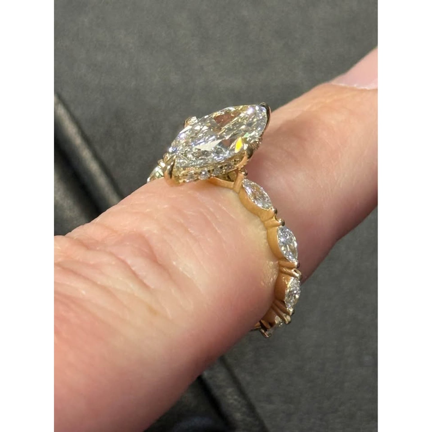 Brand New 14k Yellow Gold 3.05 Carat Marquise Lab Grown Diamond Ring E Color VS1 Clarity IGI