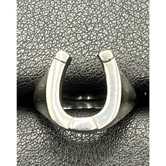 New Condition Horseshoe Sterling Silver Ring Size 5 925