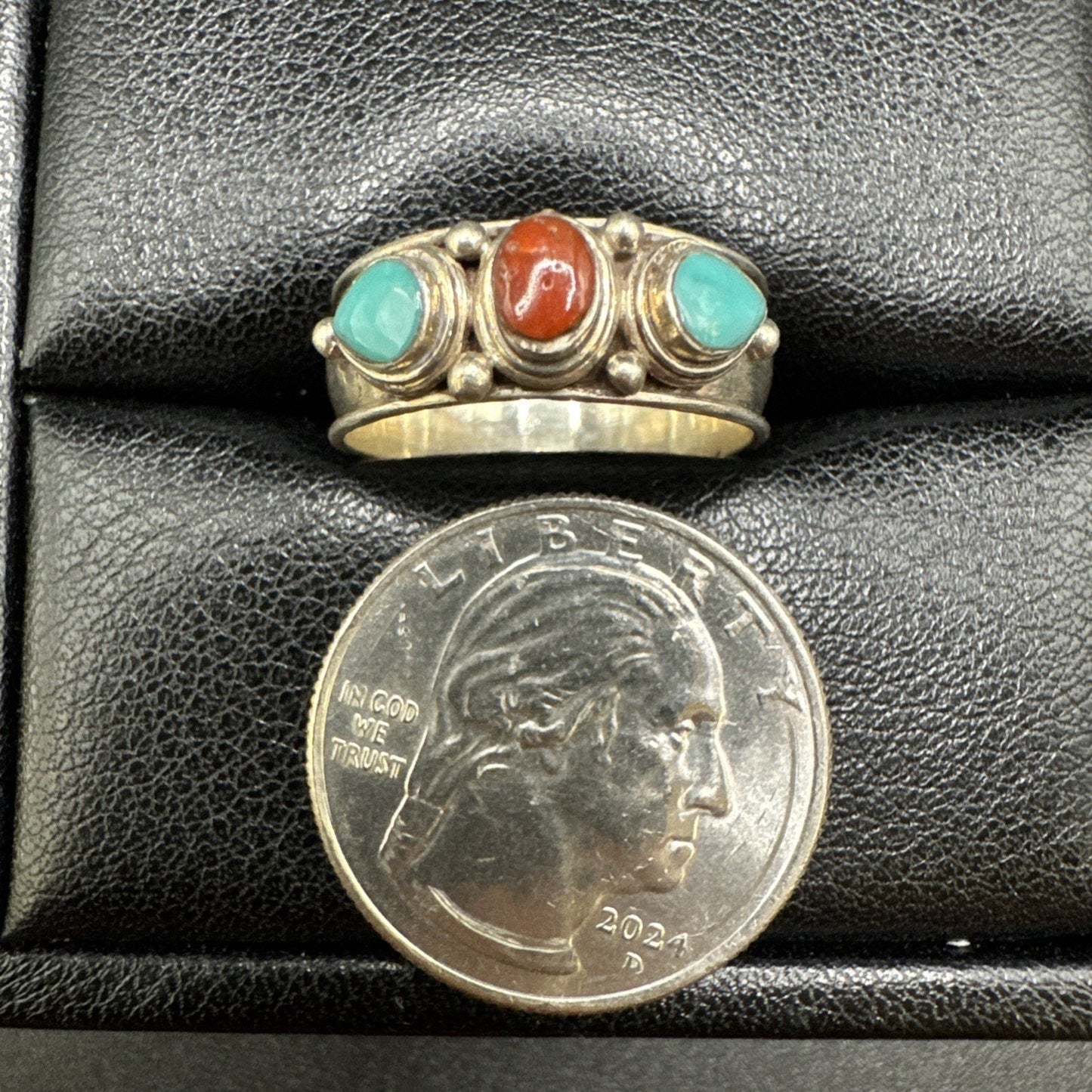 Retro Sterling Silver Turquoise Coral Band Ring 925 Size 8.75 Q23