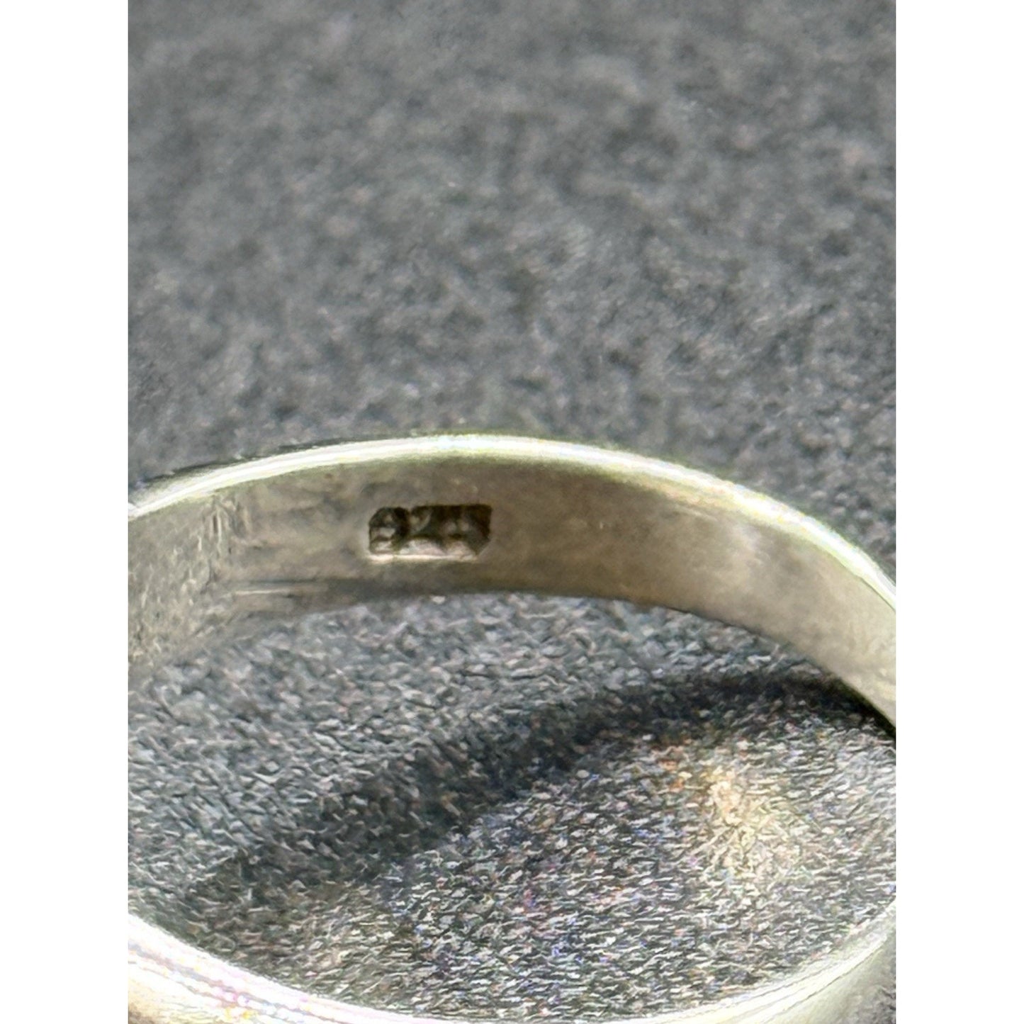 New Condition Sterling Silver Onyx Skull Ring Size 7.00