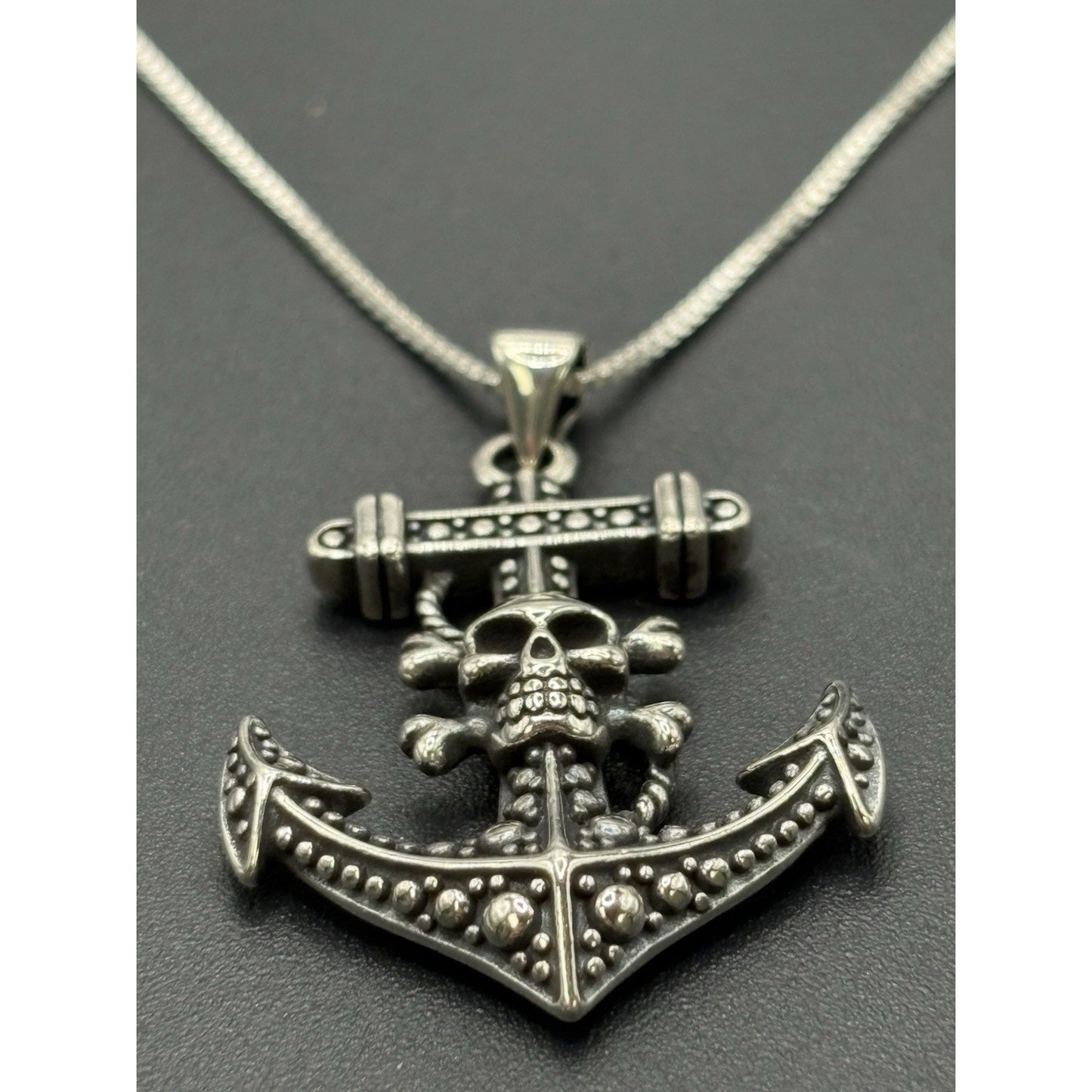 New Condition 20" Sterling Silver Skull Anchor Pendant Necklace