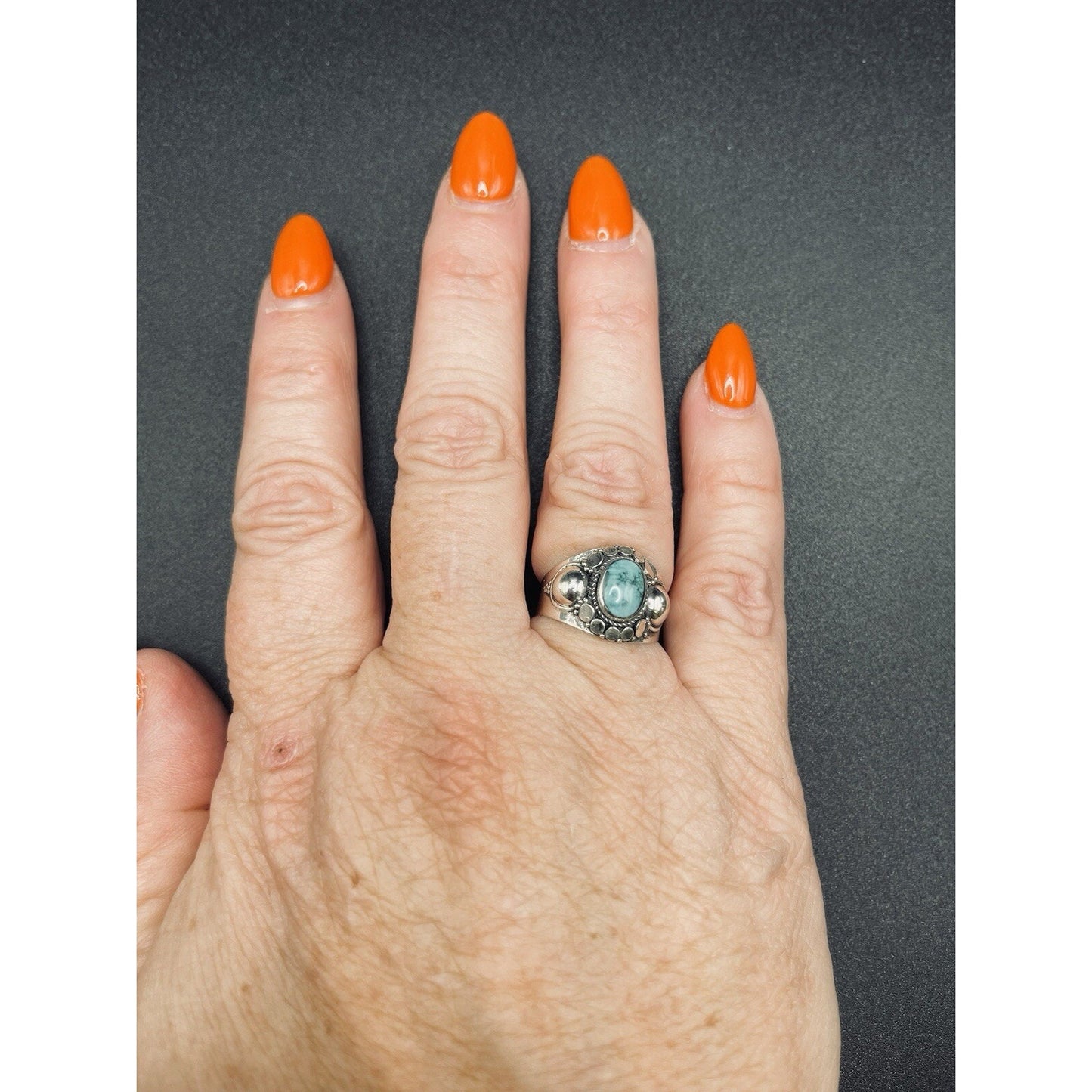 New Condition Sterling Silver Bali Style Turquoise Ring Size 7.00