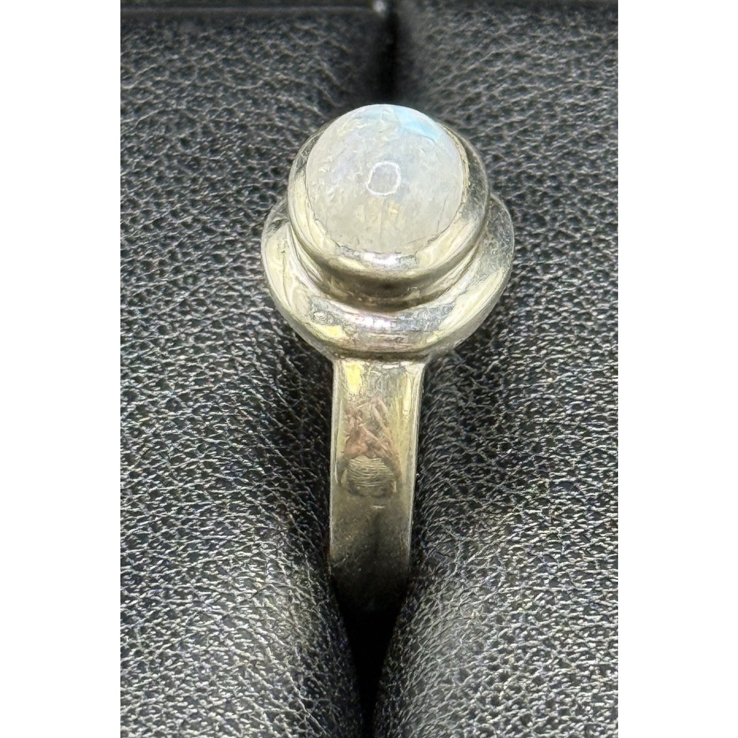 New Condition Sterling Silver Moonstone Ring Size 7.00 925