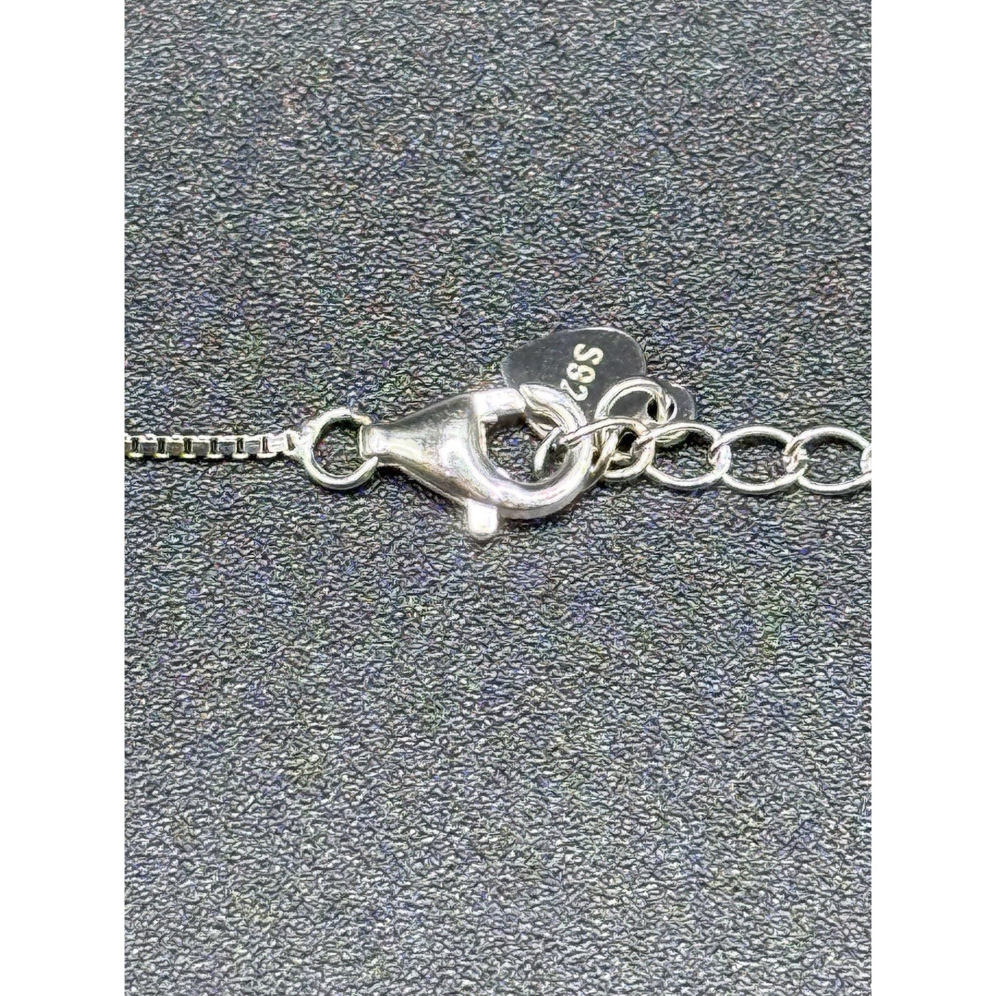 New Condition 18” Sterling Silver Moissanite Modernist Pendant Necklace GRA