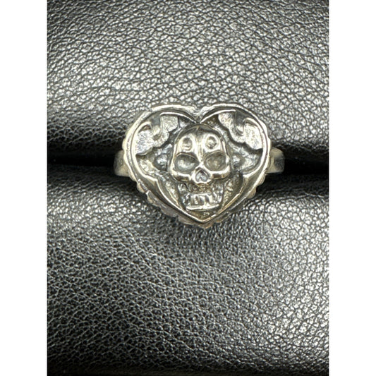 New Condition Sterling Silver Skull Heart Ring 925 Size 7