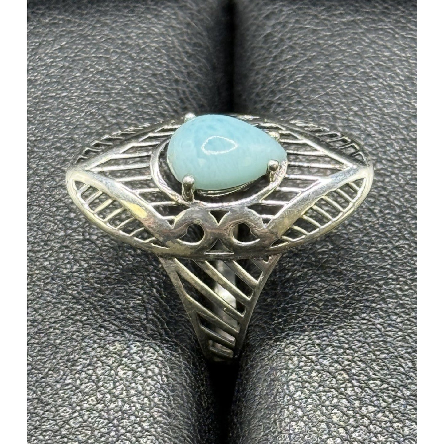 EUC Sterling Silver Genuine Pear Laramar Filigree Ring Size 9.00 P31