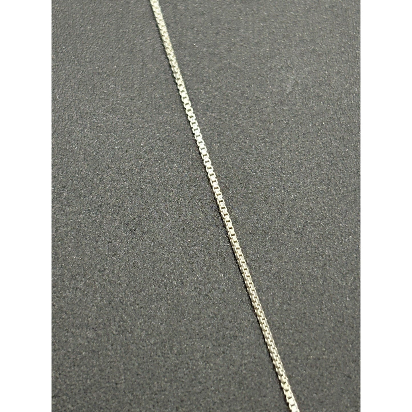 New Condition 18" Sterling Silver Paw Print Moonstone Pendant Necklace