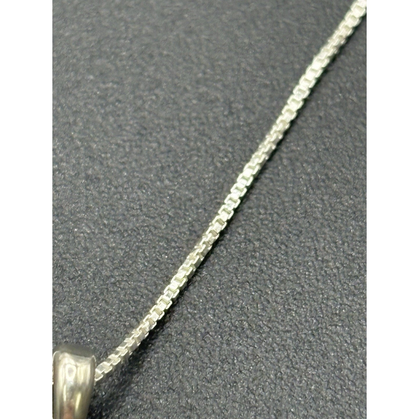 New Condition 18" Sterling Silver Amethyst Dog Cat Paw Pendant Necklace