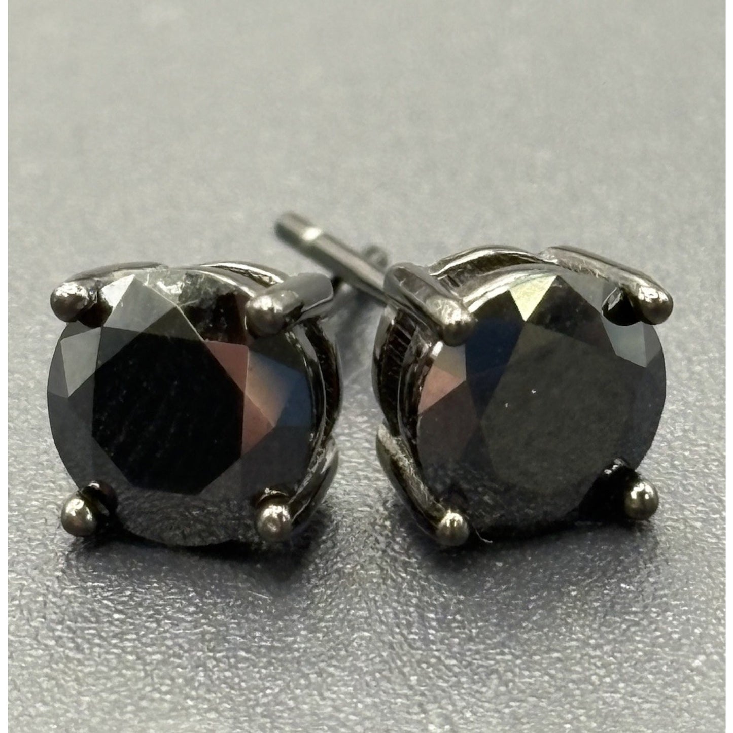 New Condition Black Moissanite Black Sterling Silver Stud Earrings GRA