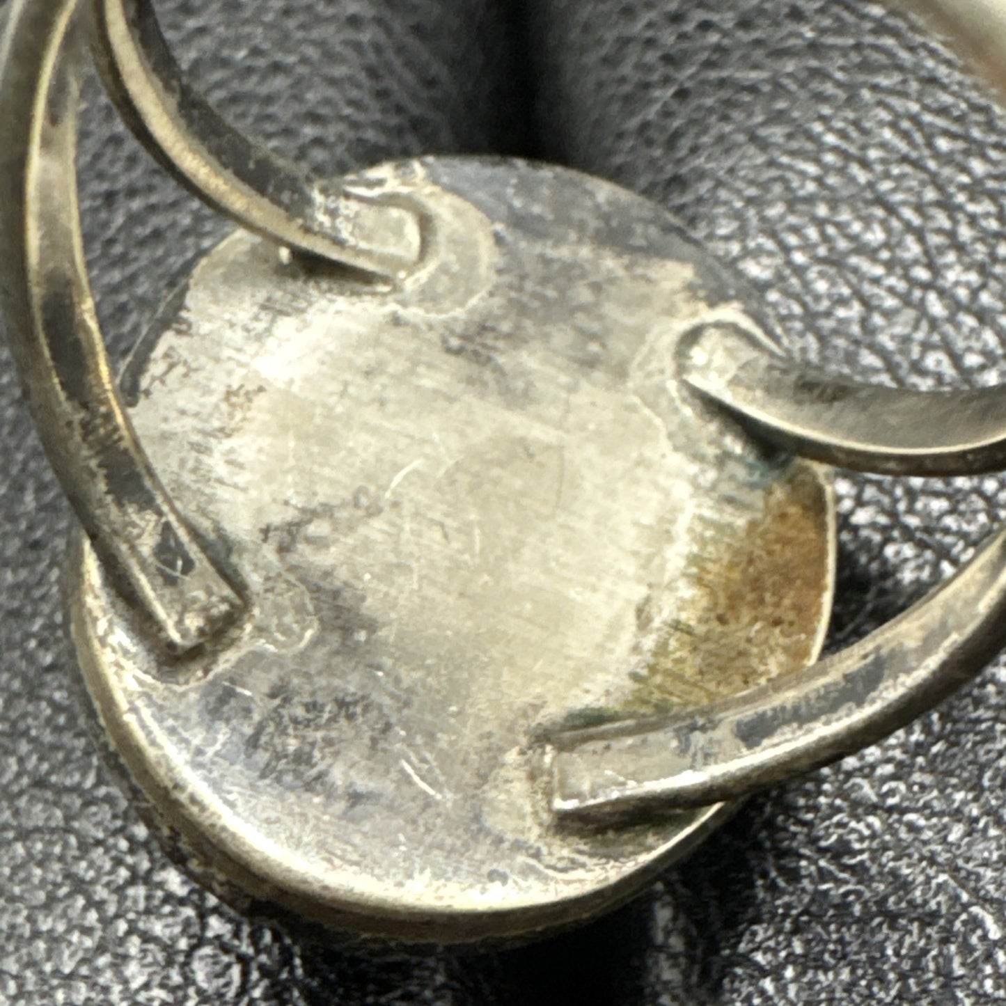 Vintage Southwestern Sterling Silver Onyx Ring 925 Size 8 Q28