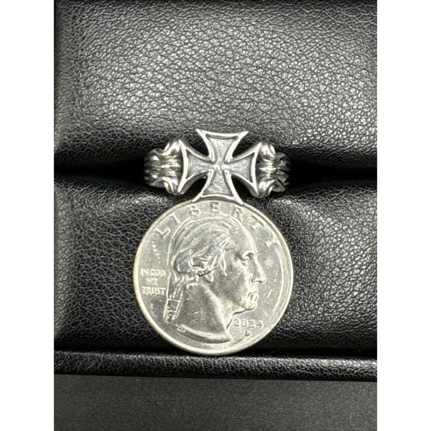 New Condition Sterling Silver Gents Iron Cross Ring 925 Size 10
