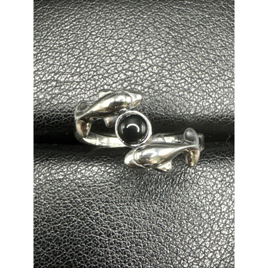 New Condition Sterling Silver Onyx Double Dolphins Ring 925 Size 7