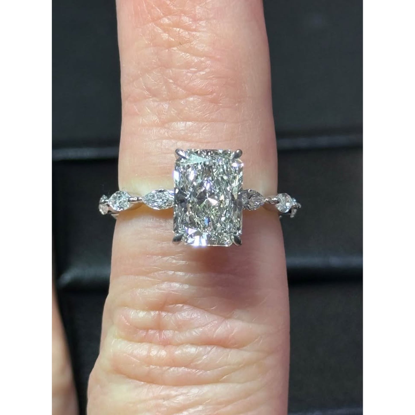 Brand New 14k White  Gold 3.05 Radiant Lab Grown Diamond Ring E Color VS1 Clarity IGI