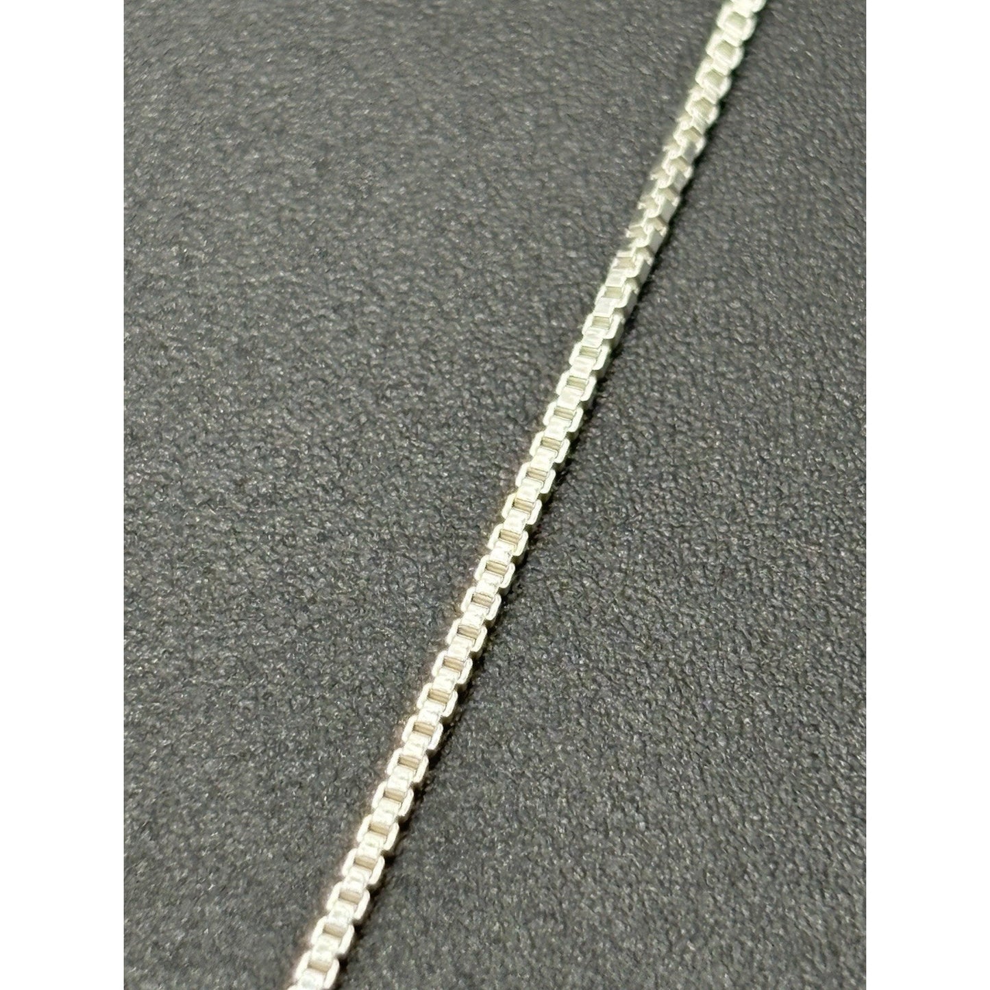 New Condition 20" Sterling Silver Anchor & Skull Pendant Necklace