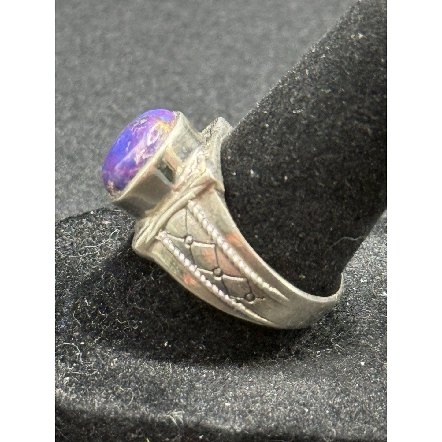 EUC Sterling Silver Purple Copper Ring Size 8.00 Q24