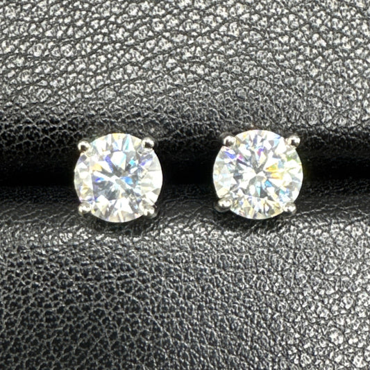 New Condition Sterling Silver 2 Carat Total Moissanite Stud Earrings GRA 925