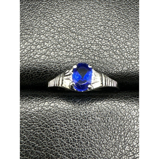 New Condition Sterling Silver Lab Created Sapphire Dainty Ring 925 Size 7