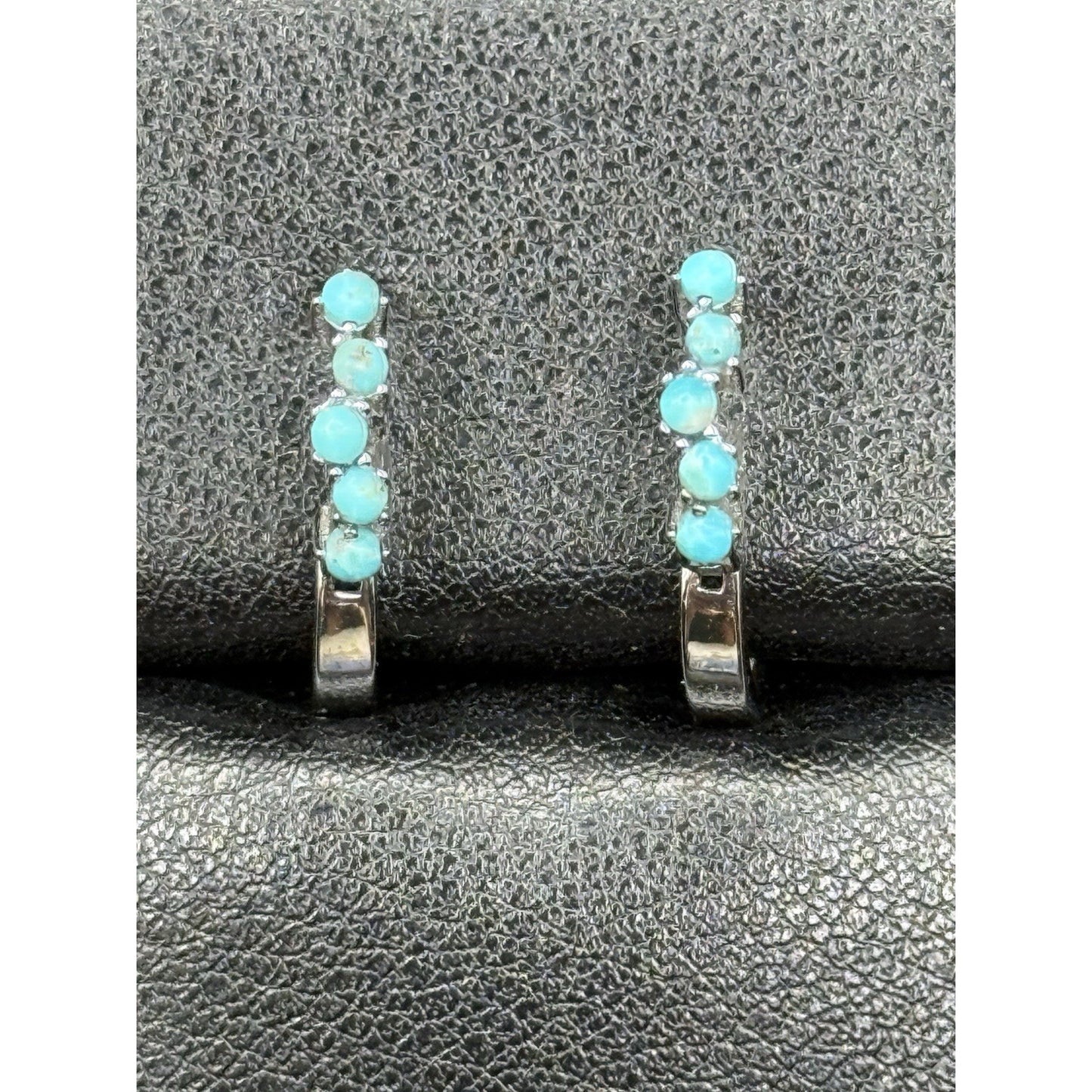 New Condition Sterling Silver Genuine Turquoise Dainty Hoops 925