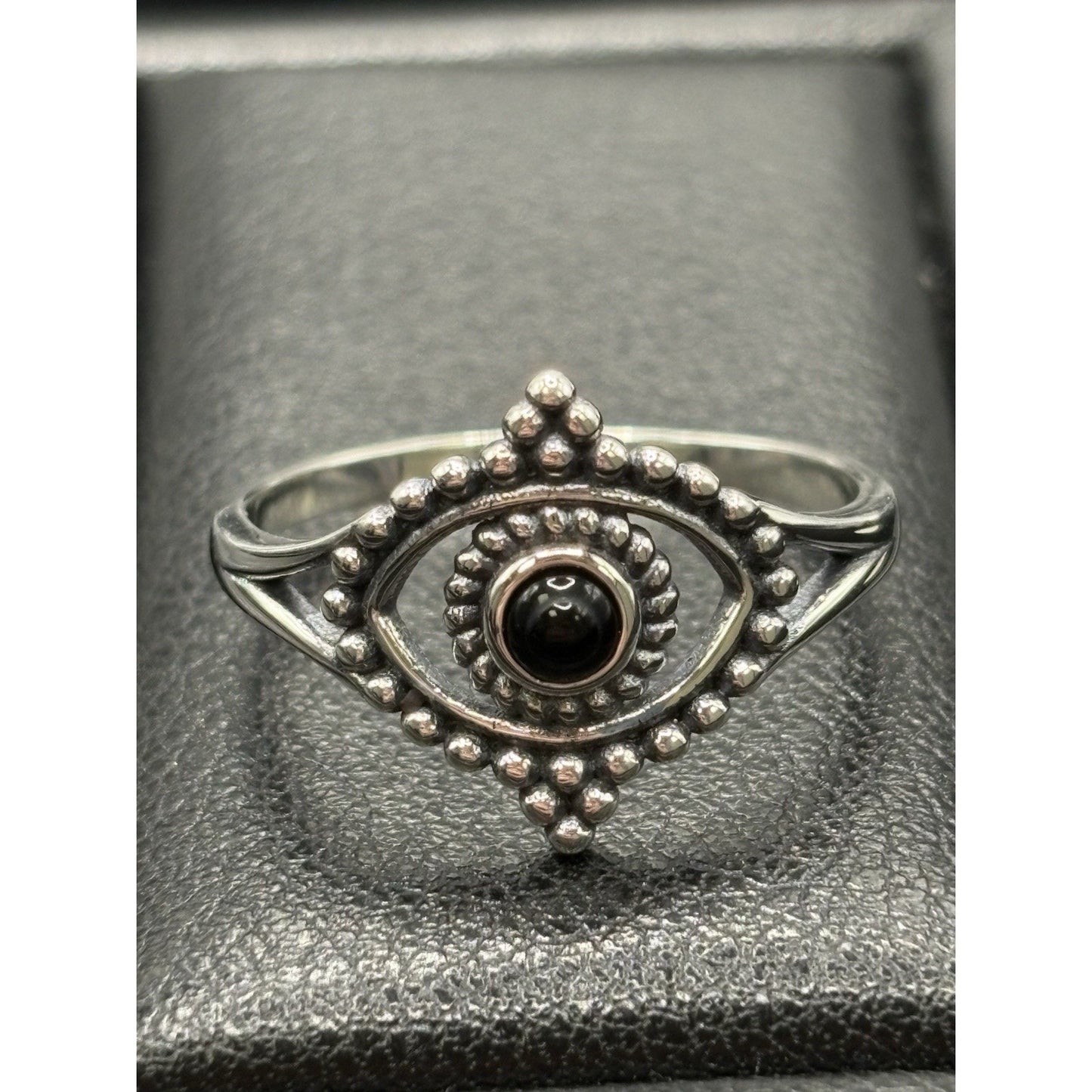 New Condition Sterling Silver Evil Eye Onyx Ring Size 7
