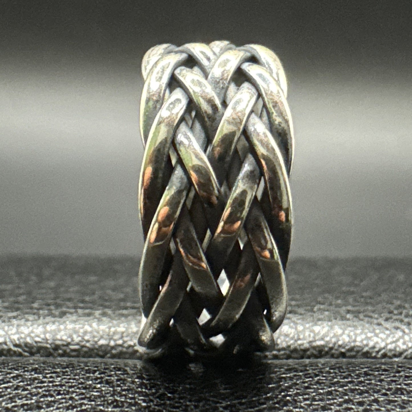 New Condition 8mm Braided Band Ring 925 Size 7