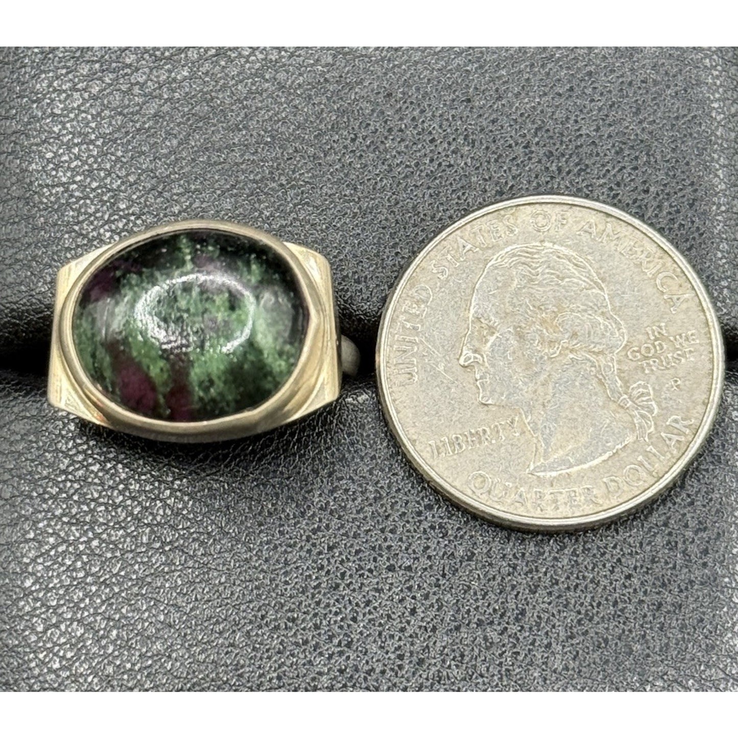 Vintage Sterling Silver Ruby Zoisite Ring Size 8.25 Q16