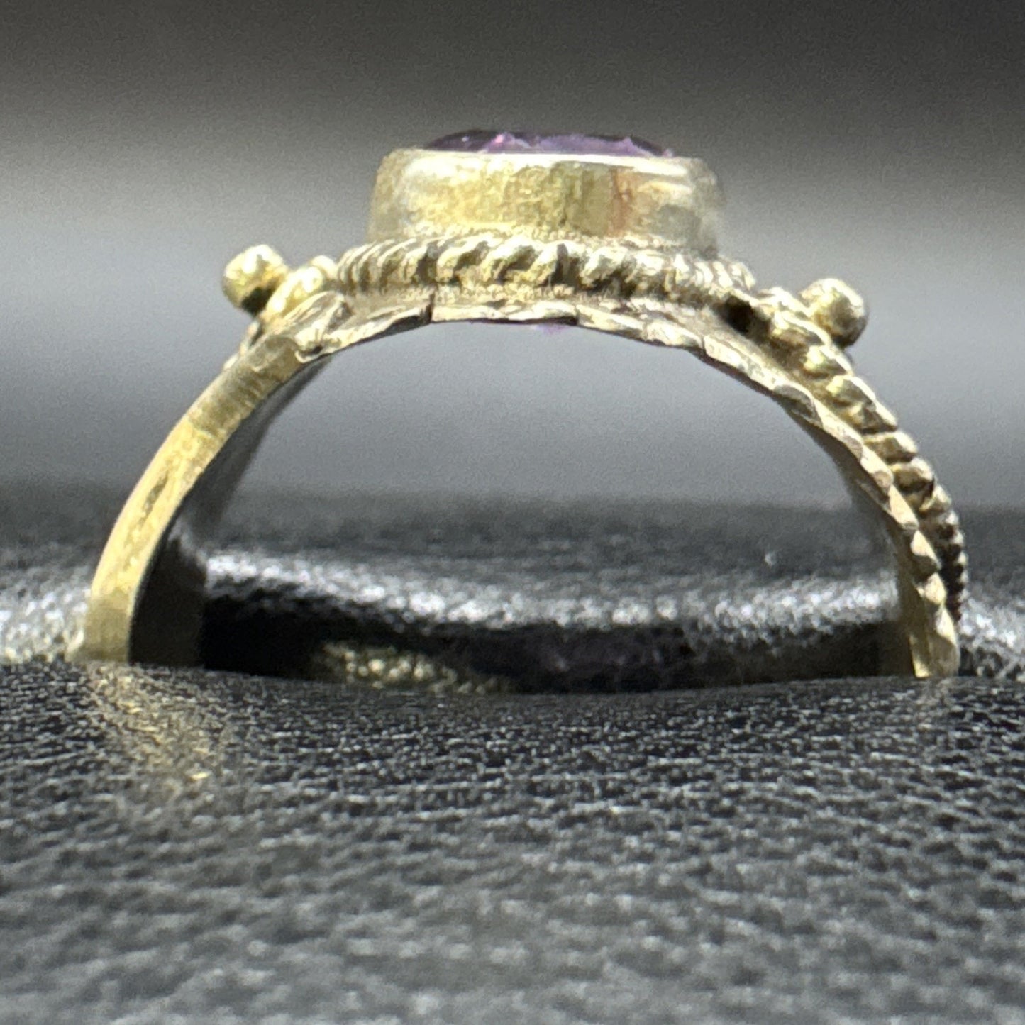 Sterling Silver Amethyst Bezel Statement Ring 925 Size 8.75 Q23