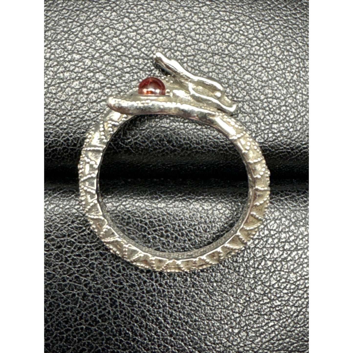 New Condition Sterling Silver Bypass Dragon Ring Size 8 Glass