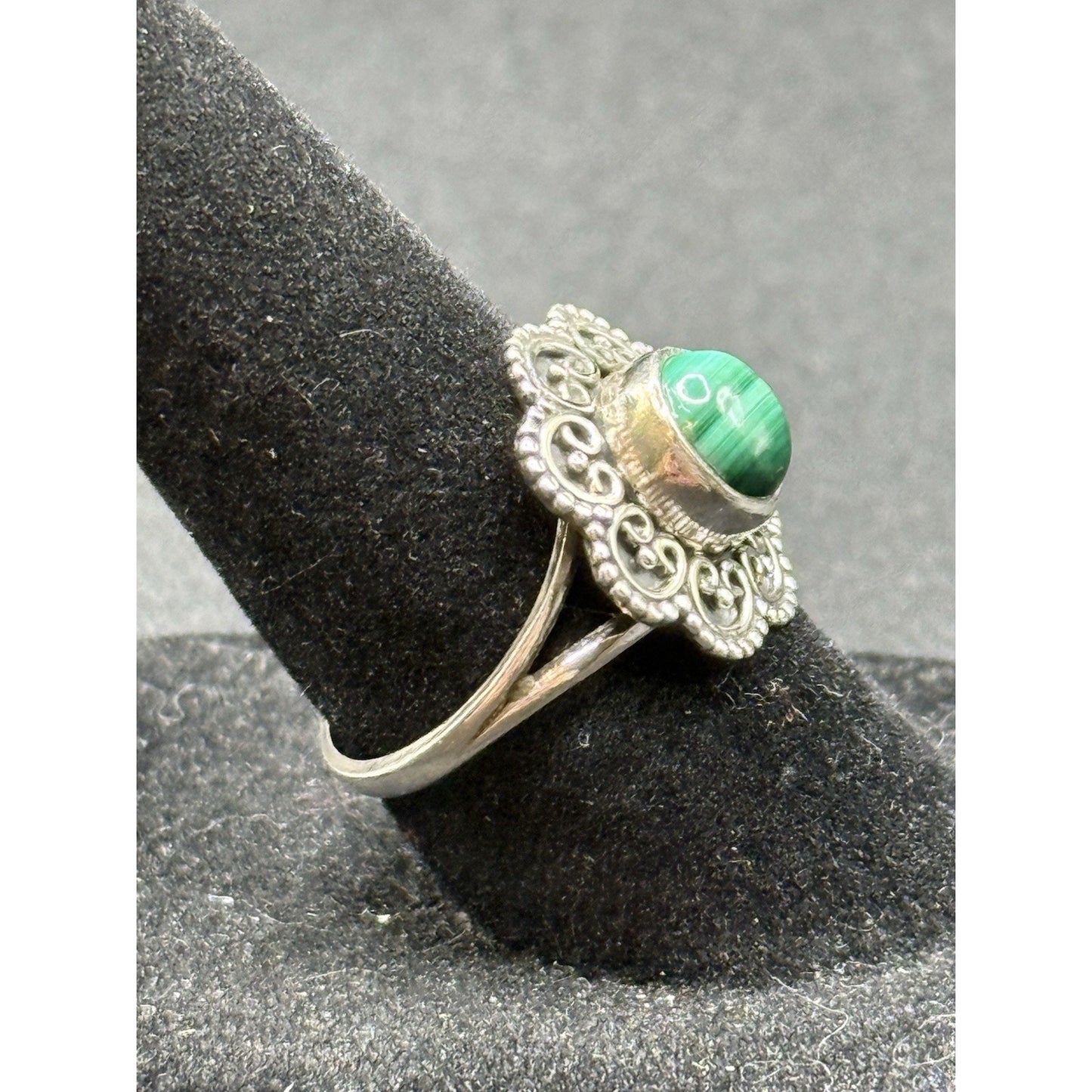 Excellent Used Condition Sterling Silver Genuine Malachite Ring Size 7.00 P19