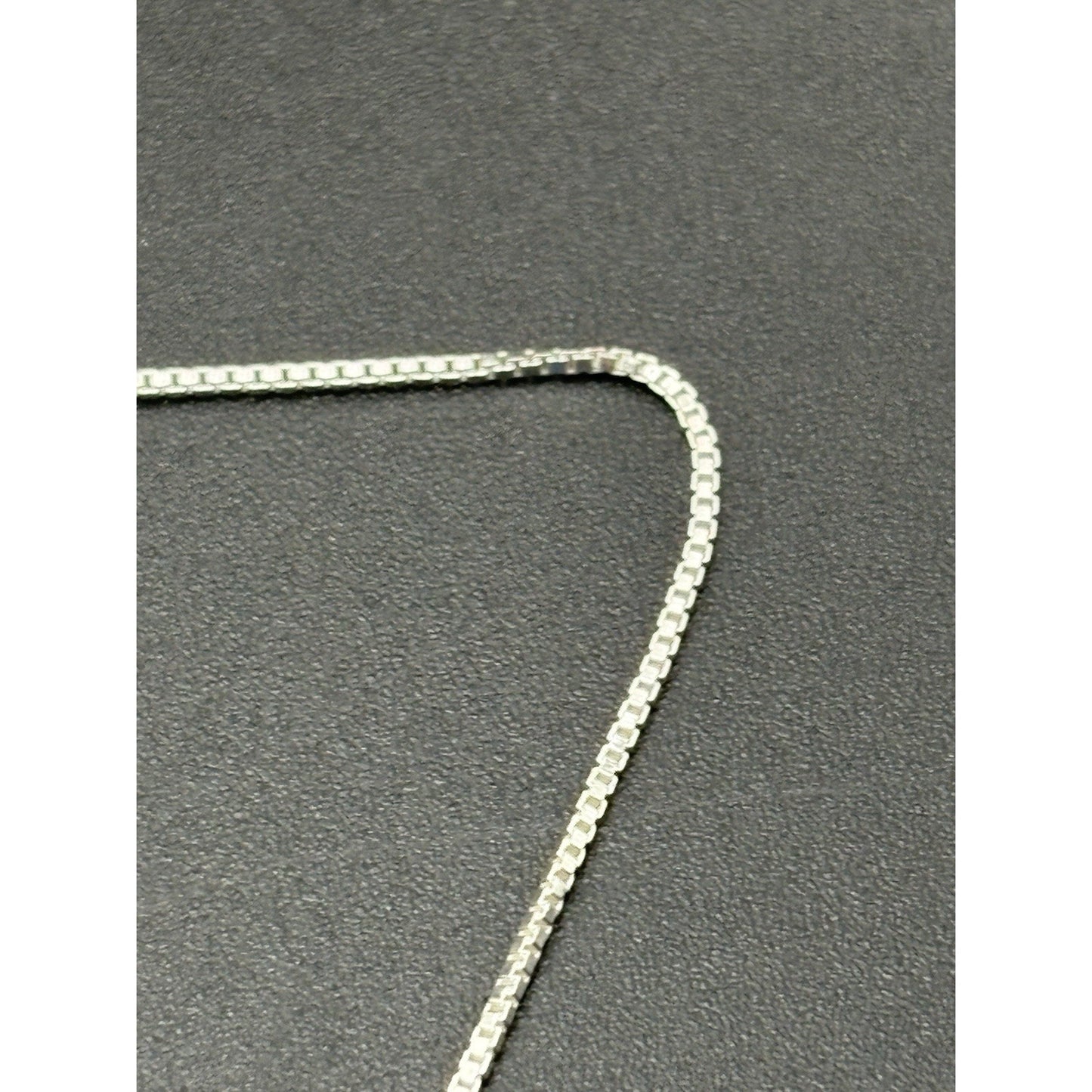 New Condition 20" Sterling Silver Anchor & Skull Pendant Necklace