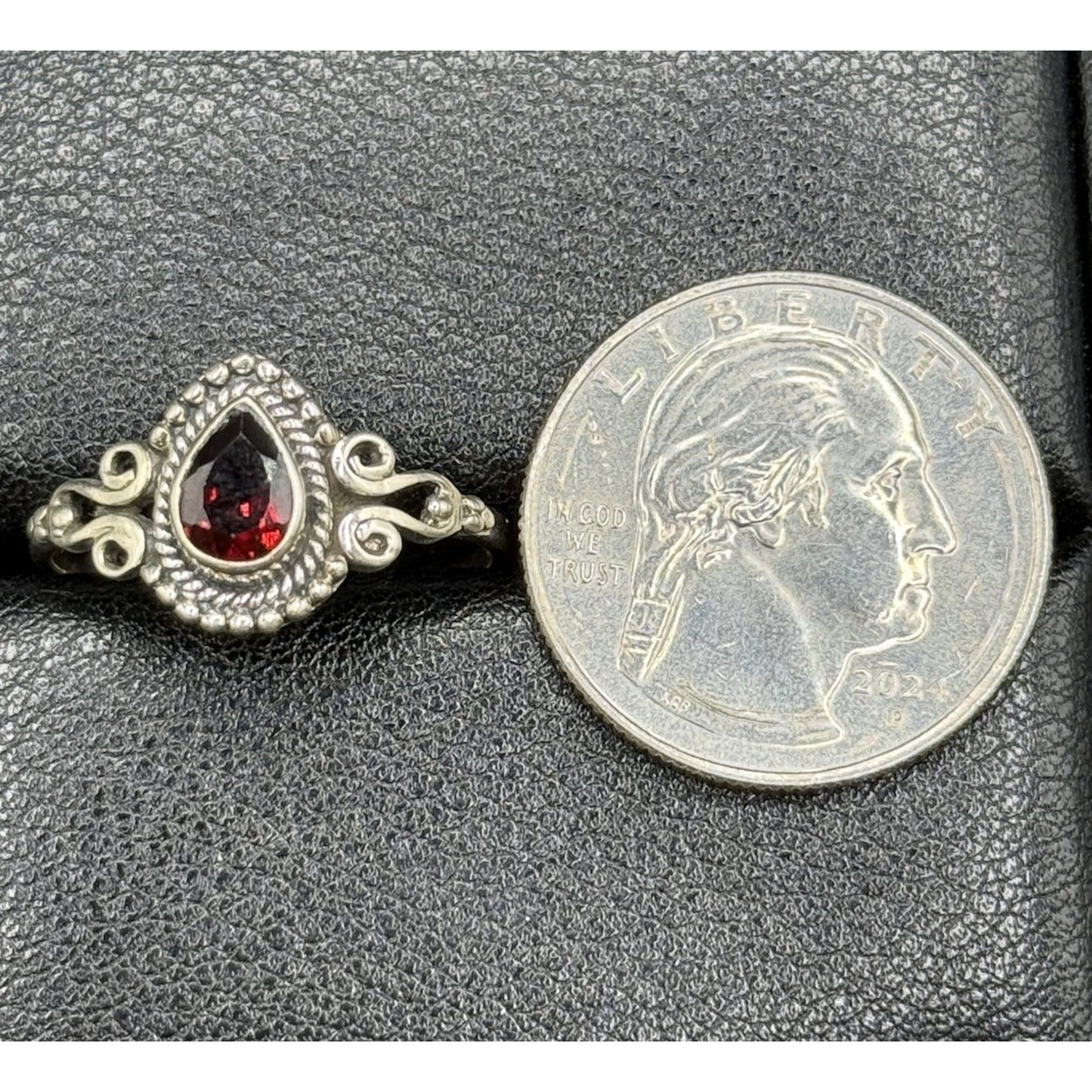 EUC Sterling Silver Genuine Ruby Tear Drop Ring Size 10.00 925 Q21