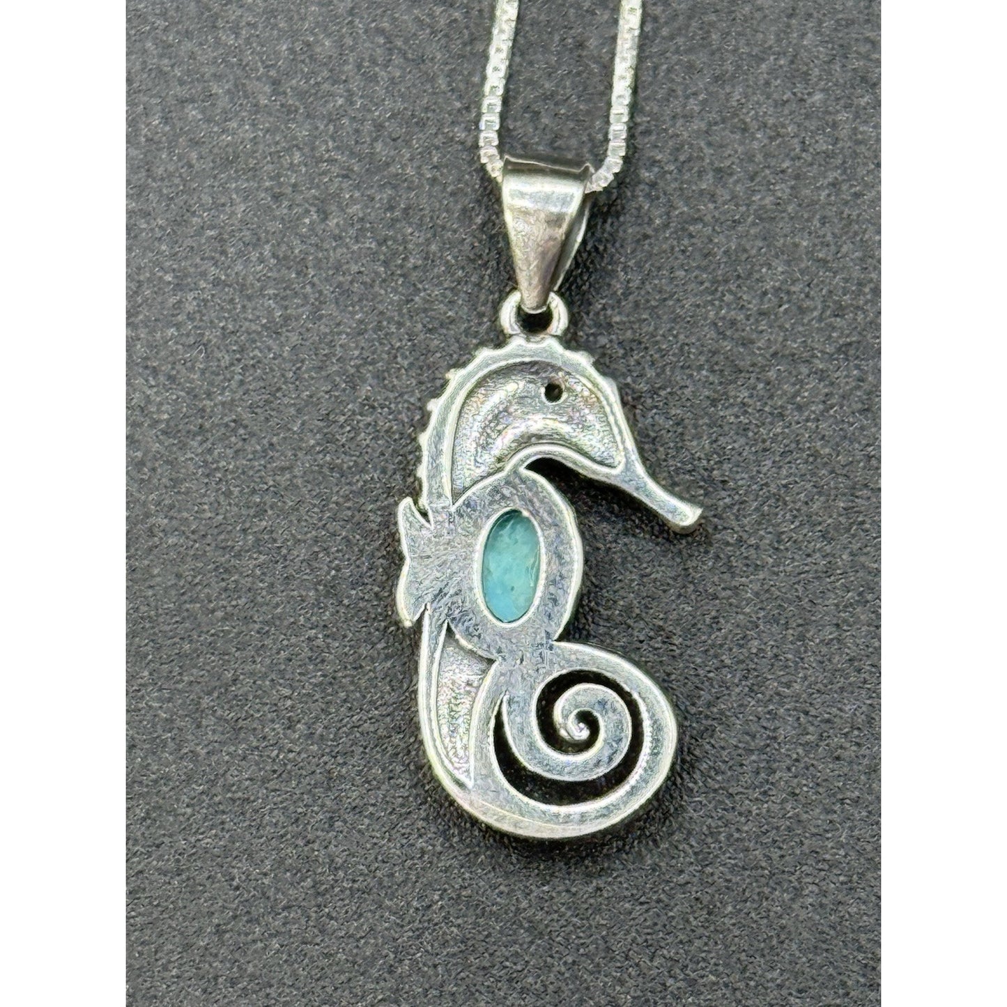 18” New Condition Sterling Silver Turquoise Seahorse Pendant Necklace 925