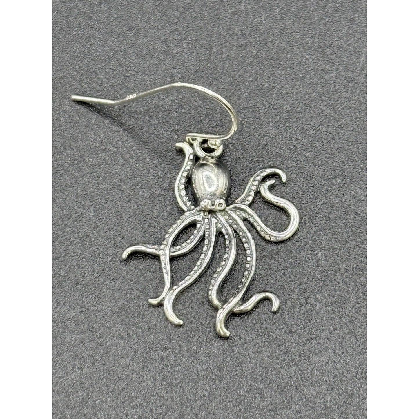 New Condition Sterling Silver Octopus Dangle Earrings 925