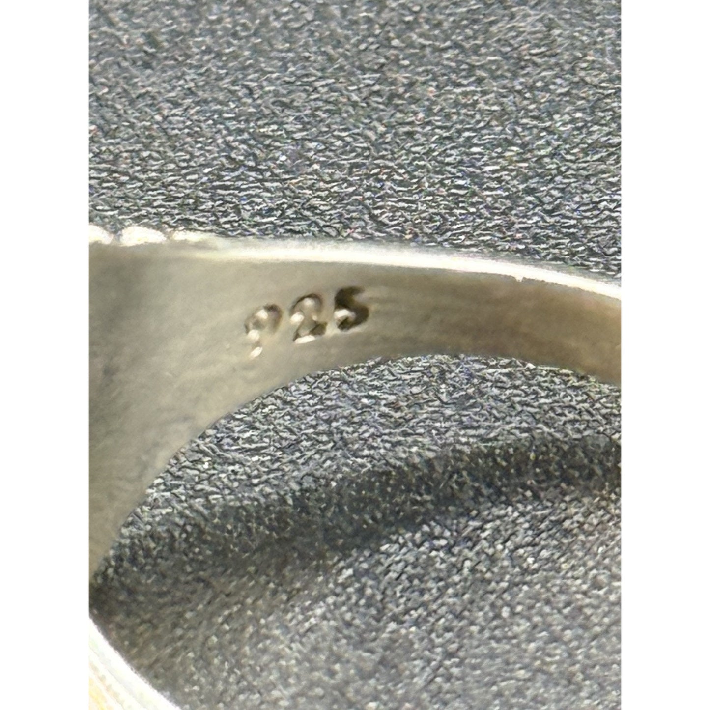 New Condition Sterling Silver Garnet Poison Ring Size 7.00