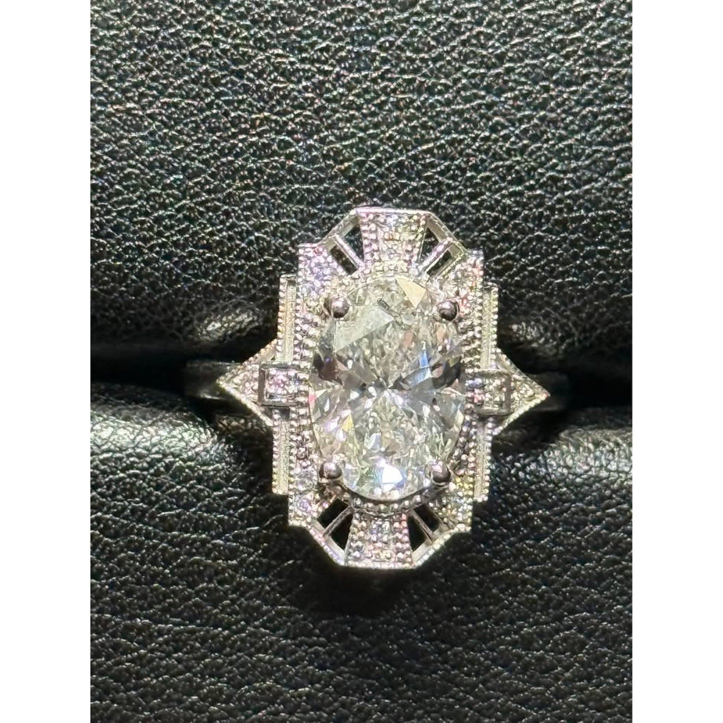 Brand New 14k White Gold 3.08 Carat Oval Brilliant Lab Grown Diamond F Color VS1 Clarity IGI