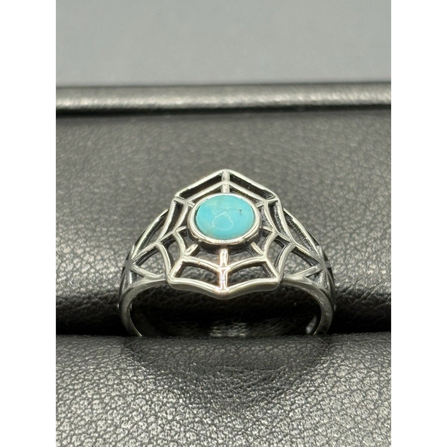New Condition Sterling Silver Genuine Turquoise Spiderweb Ring Size 7