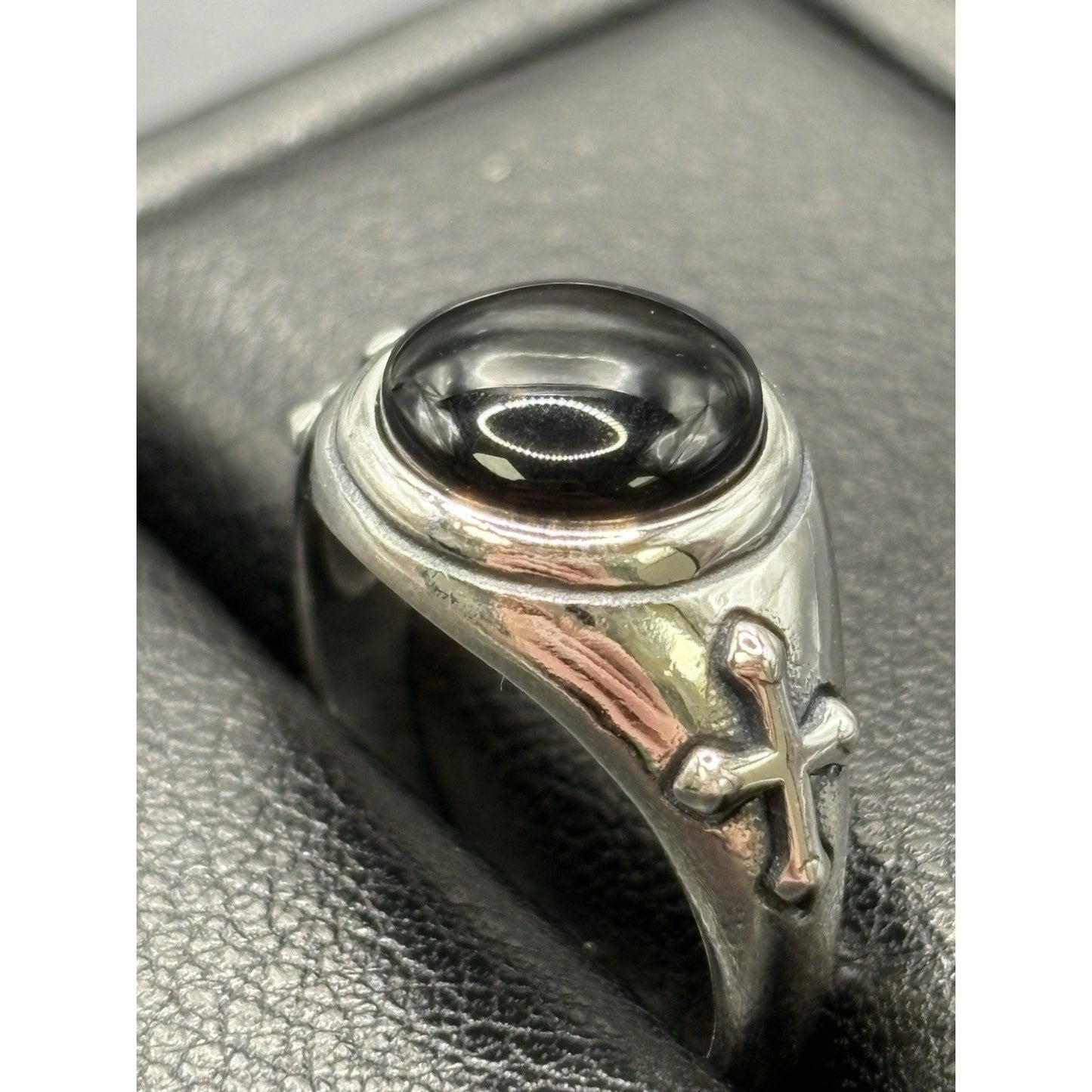 New Condition Sterling Silver Onyx Cross Ring Size 7 Free Shipping