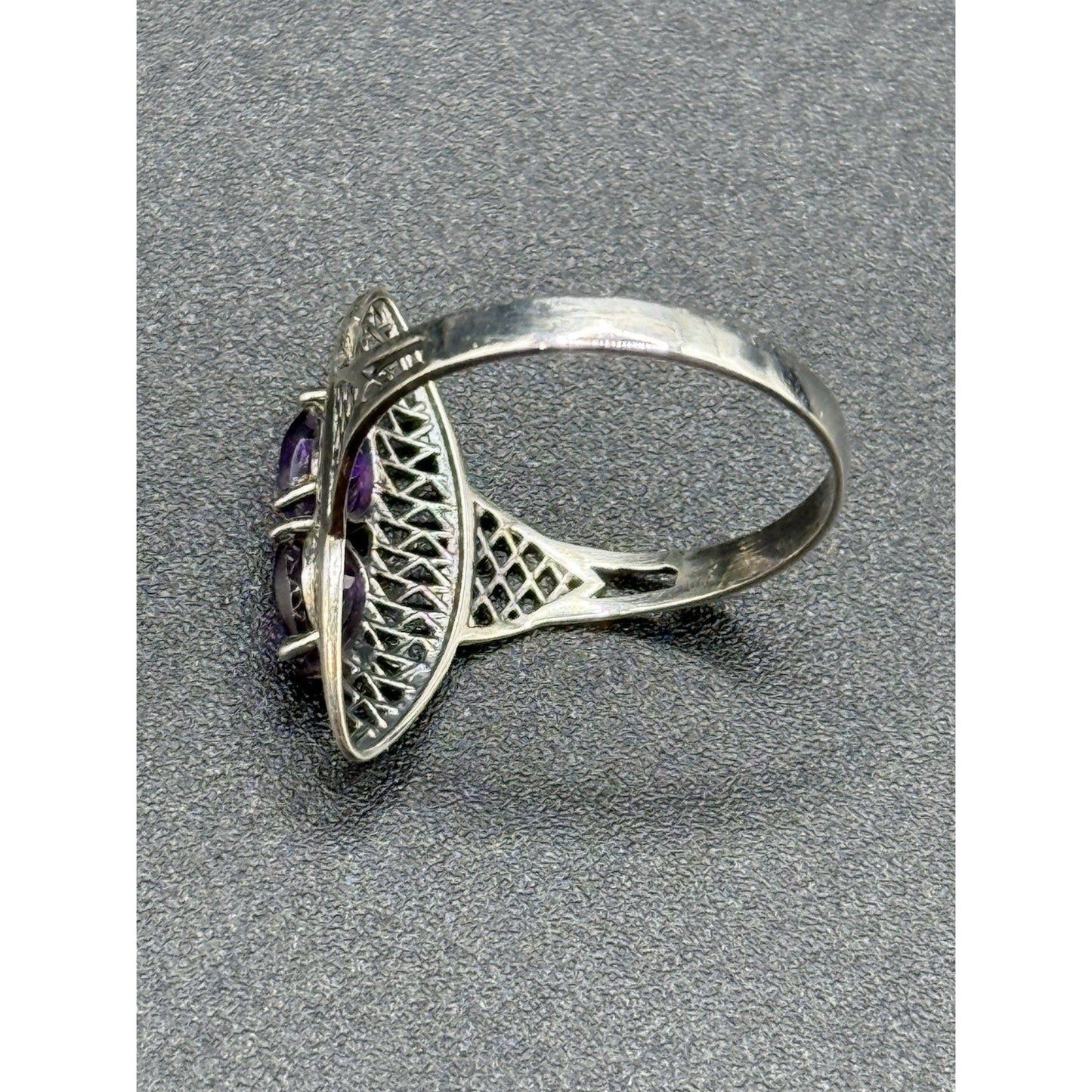 EUC Sterling Silver Double Amethyst Oblong Ring Size 8.00 Q24