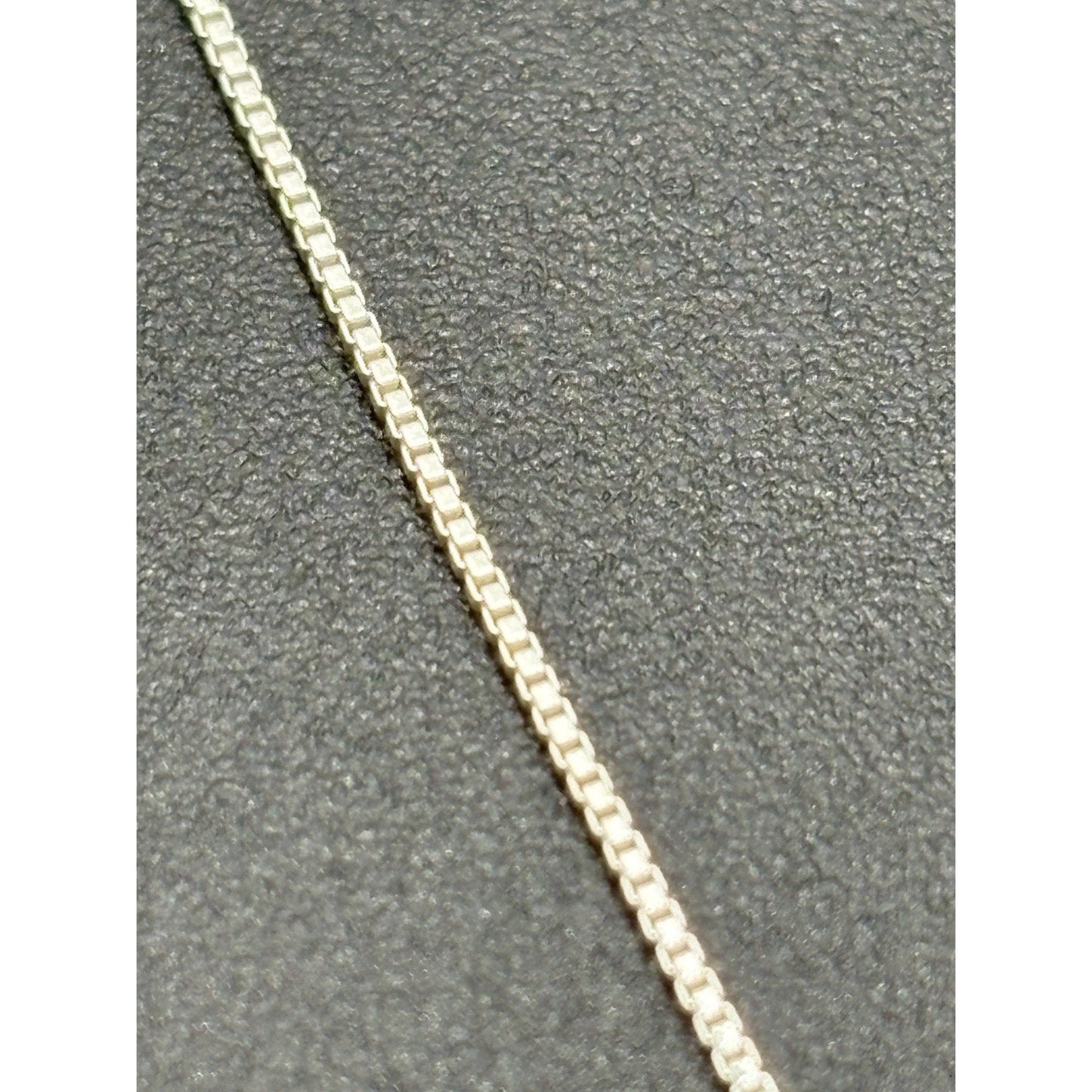 New Condition 18" Sterling Silver Amethyst Dog Cat Paw Pendant Necklace