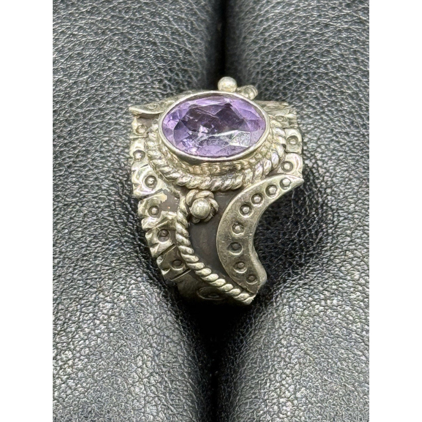Vintage Sterling Silver Genuine Amethyst Ring Size 7.50 925 Q3