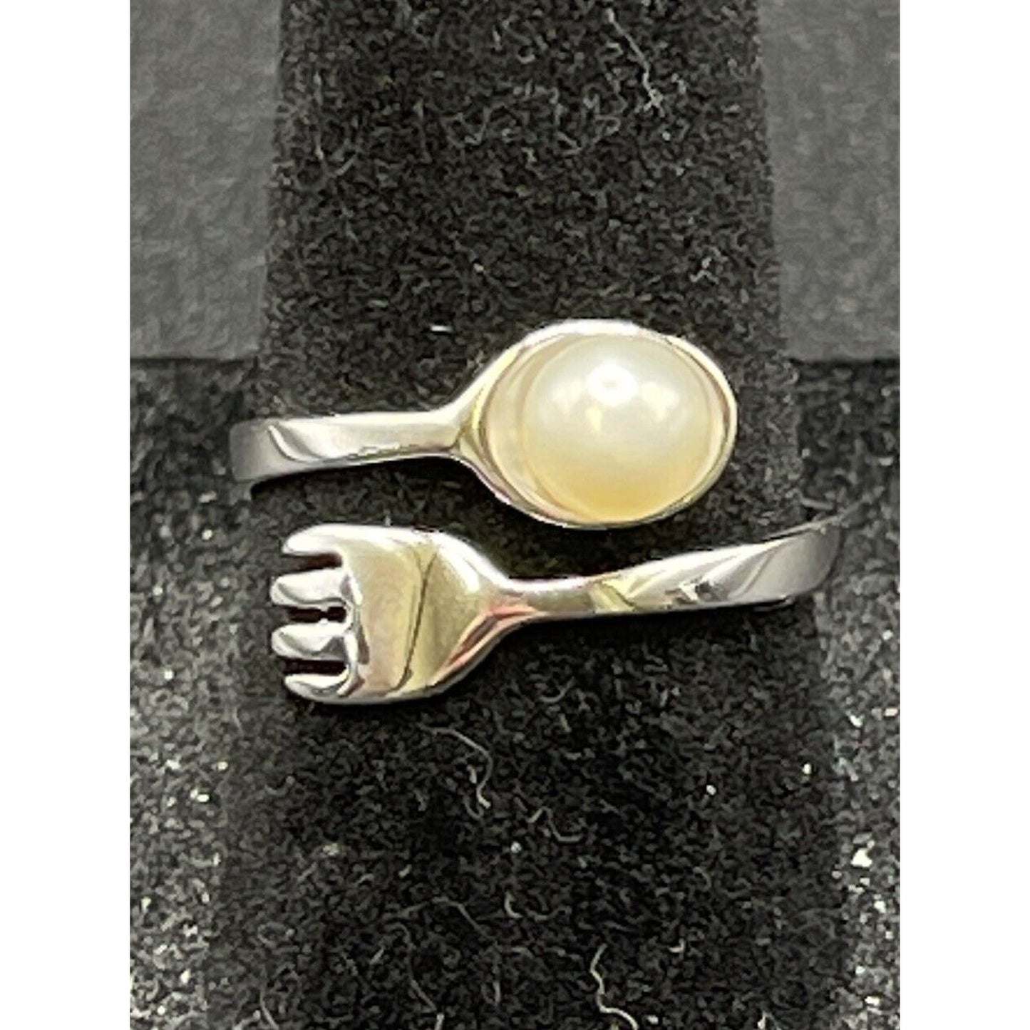 New Condition Sterling Silver Genuine Pearl Fork Spoon Ring Size 7.00