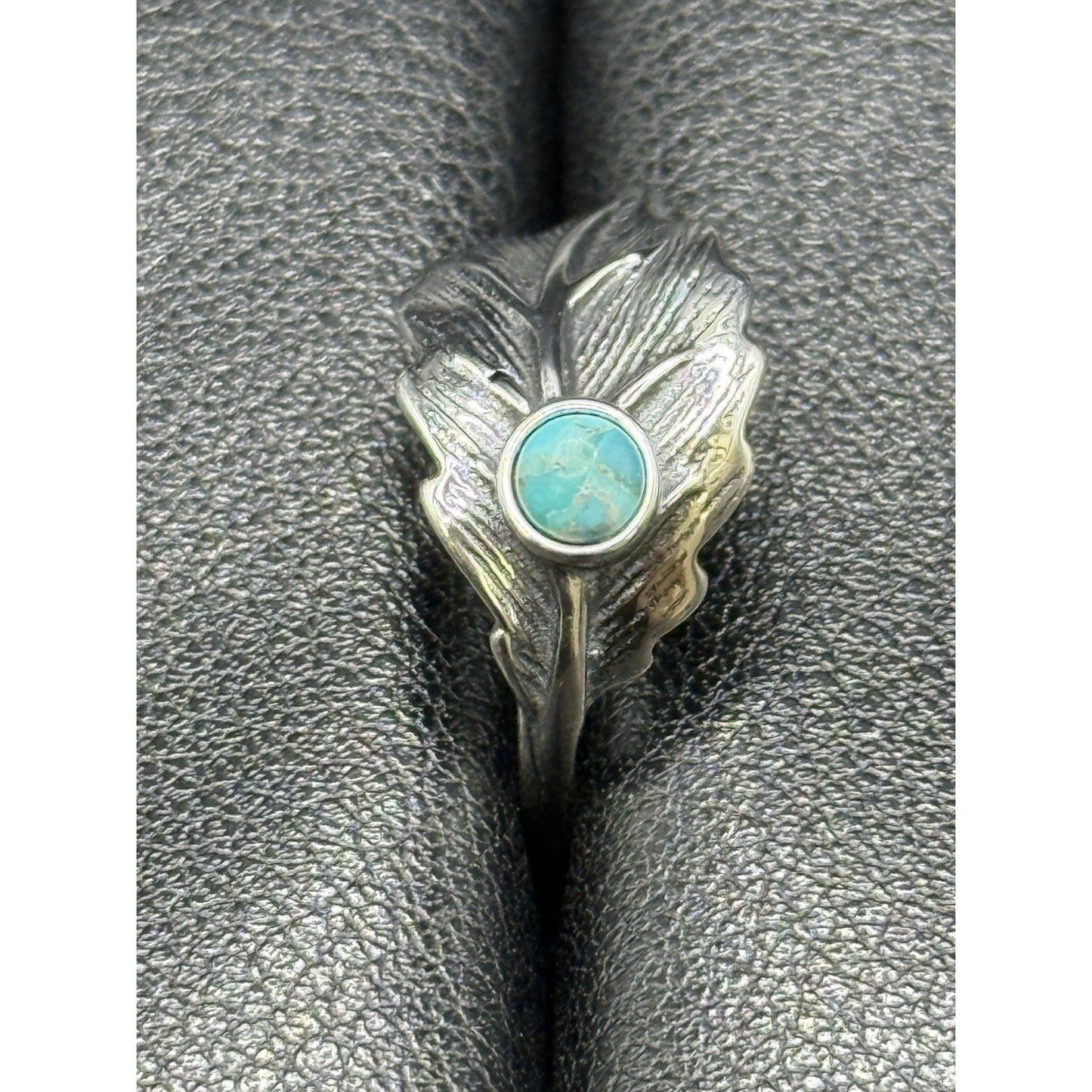 New Condition Sterling Silver Genuine Turquoise Ring Size 7.00