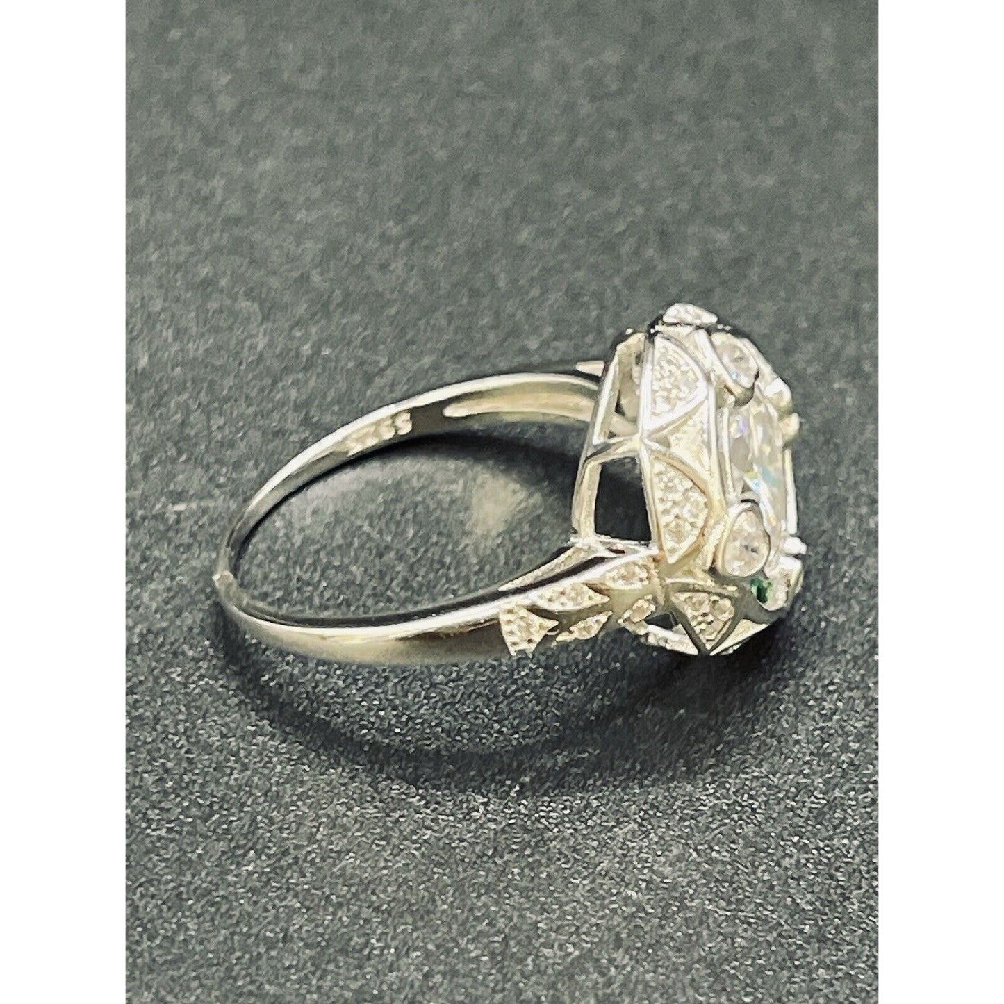 New Condition Sterling Silver Moissanite Center Art Deco Ring Size 7.00 2 Carat