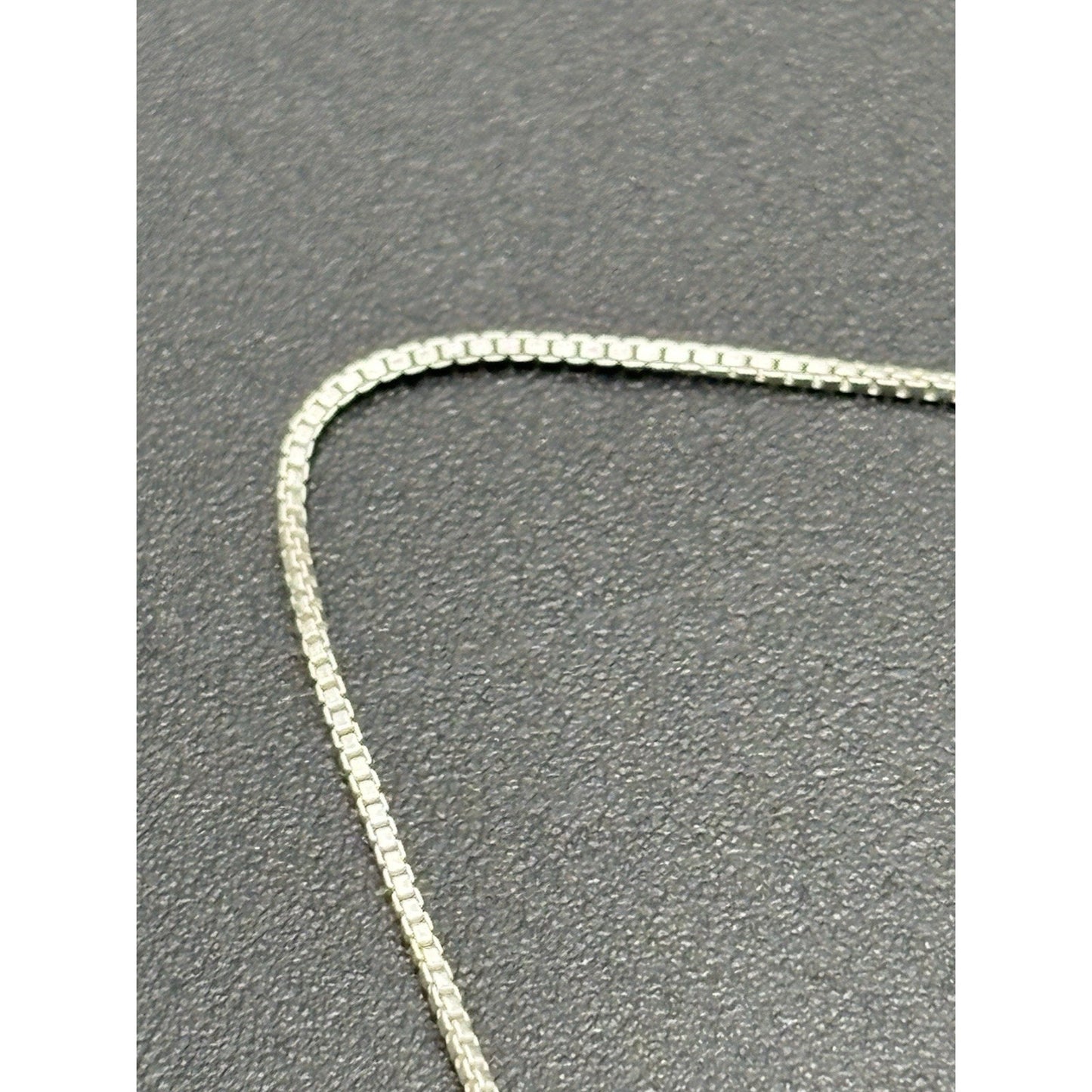 New Condition 18" Sterling Silver Amethyst Dog Cat Paw Pendant Necklace